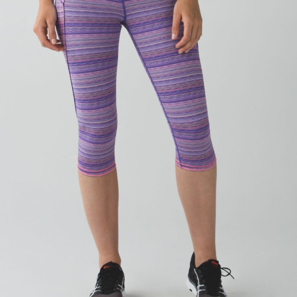 Lululemon Run: Top Speed CropSpace Dye Twist Iris Flower Pink Shell Leggings